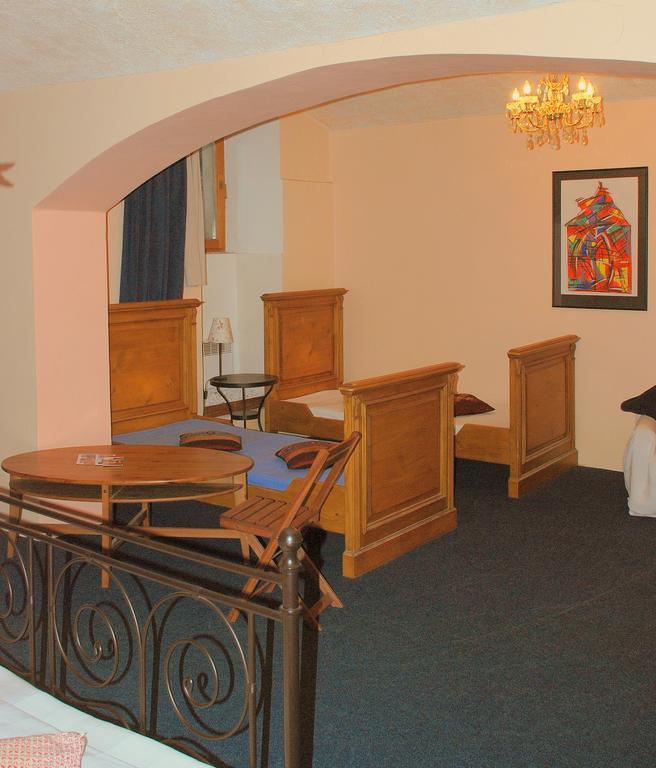 Pension Atelier 12 Praga Zewnętrze zdjęcie