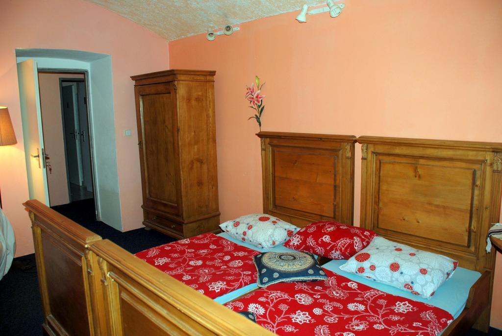 Pension Atelier 12 Praga Zewnętrze zdjęcie